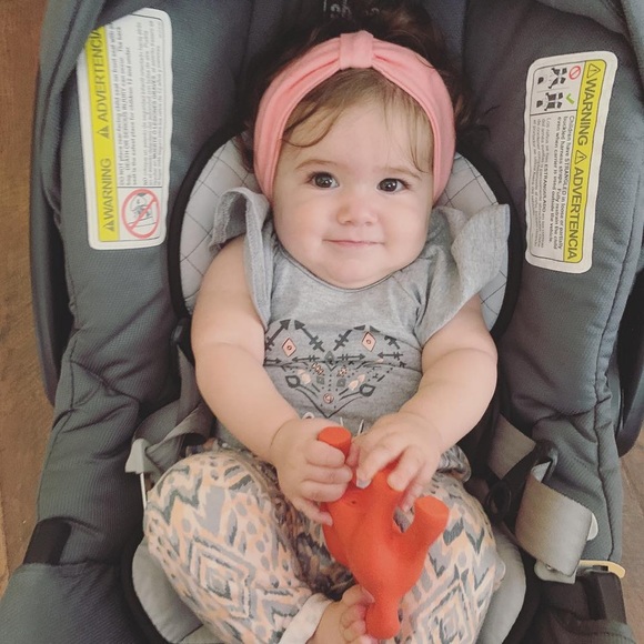 💕 Welcome to my closet! 💕 - Picture 4 of 4